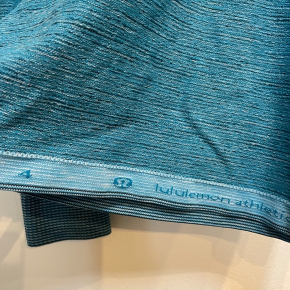 Lululemon long sleeve SWIFTLY size 4 - Picture 3 of 3